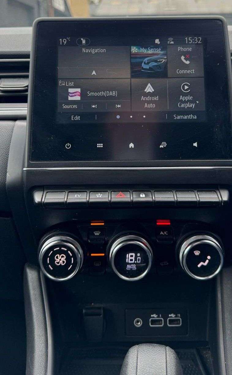 2024 RENAULT CAPTUR 2024 RENAULT CAPTUR