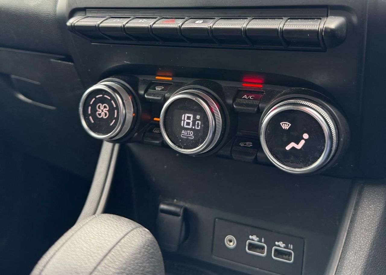 2024 RENAULT CAPTUR 2024 RENAULT CAPTUR