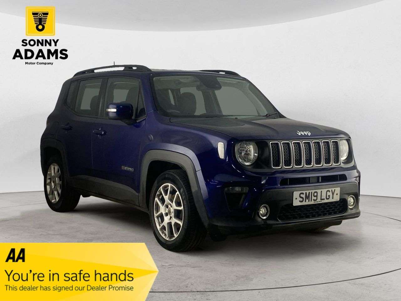 A 2019 JEEP RENEGADE 1.0 GSE T3 Longitude SUV 5dr Petrol Manual Euro 6 (s/s) (120 ps) A 2019 JEEP RENEGADE 1.0 GSE T3 Longitude SUV 5dr Petrol Manual Euro 6 (s/s) (120 ps)