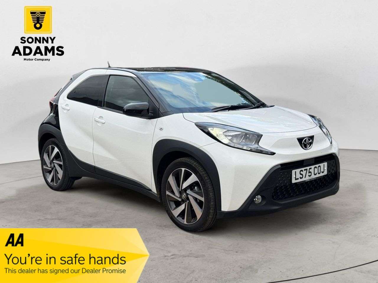 A 2025 TOYOTA AYGO X 1.0 VVT-i Edge Hatchback 5dr Petrol Manual Euro 6 (s/s) (72 ps) A 2025 TOYOTA AYGO X 1.0 VVT-i Edge Hatchback 5dr Petrol Manual Euro 6 (s/s) (72 ps)