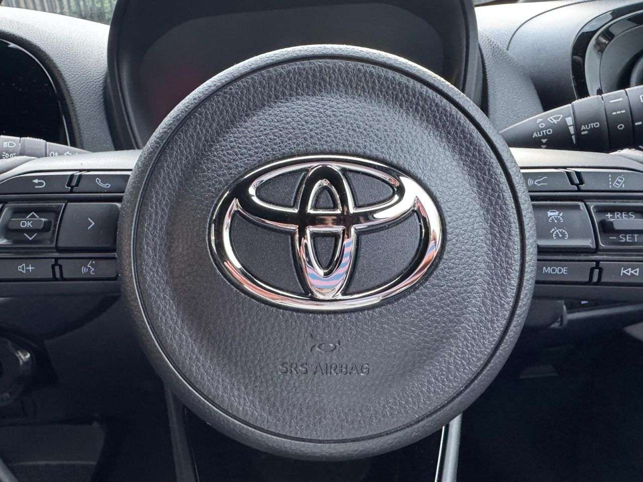 2025 TOYOTA AYGO X 2025 TOYOTA AYGO X