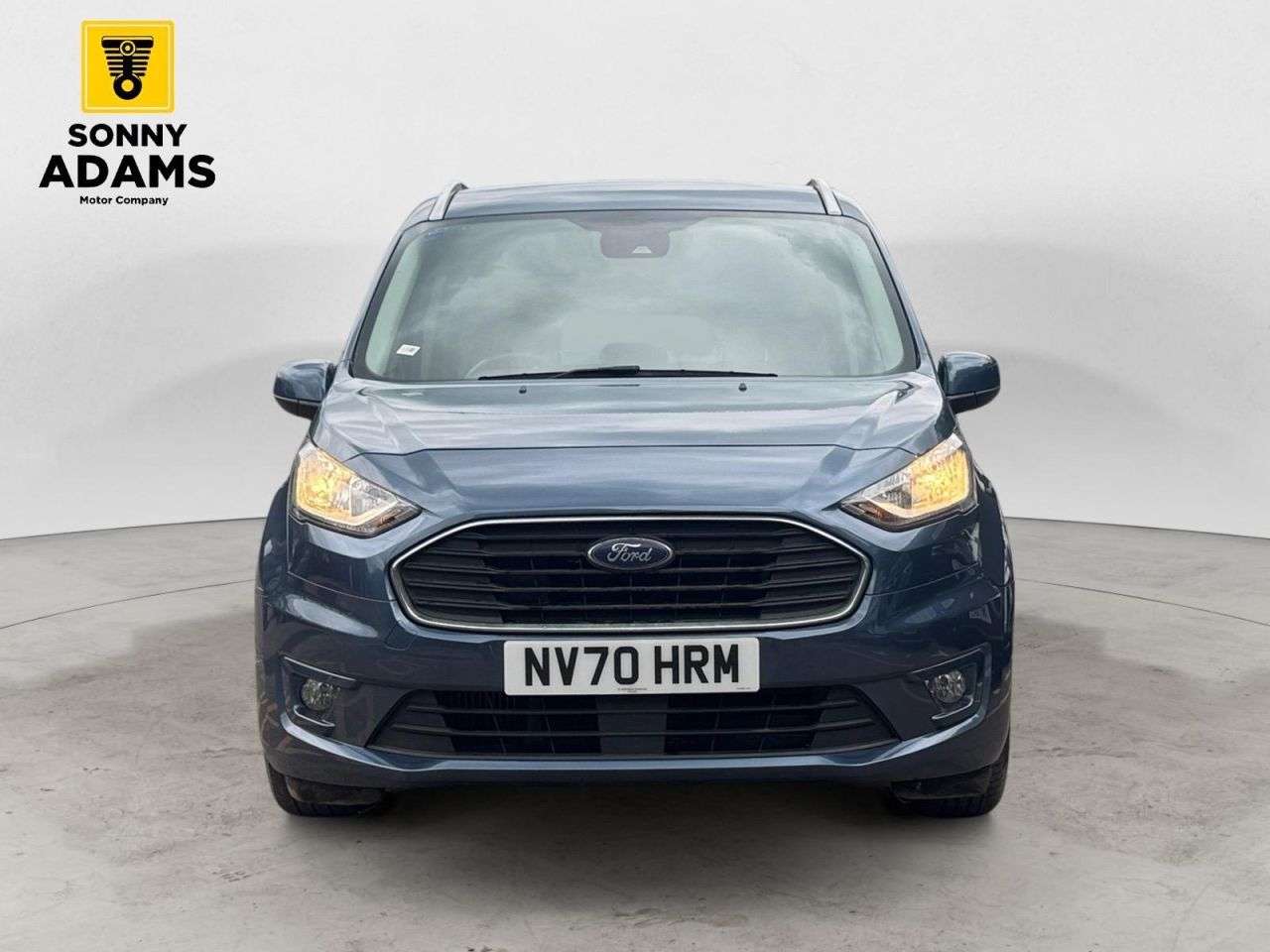 A 2021 FORD GRAND TOURNEO CONNECT 1.5 EcoBlue Titanium MPV 5dr Diesel Auto Euro 6 (s/s) (120 ps) A 2021 FORD GRAND TOURNEO CONNECT 1.5 EcoBlue Titanium MPV 5dr Diesel Auto Euro 6 (s/s) (120 ps)