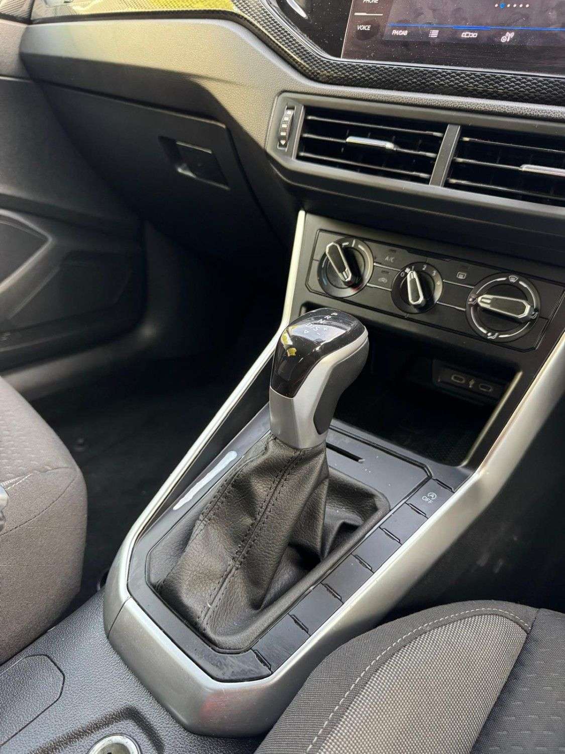 2024 VOLKSWAGEN POLO 2024 VOLKSWAGEN POLO