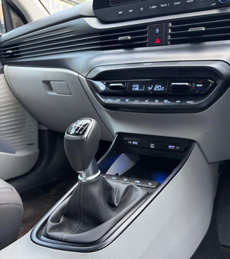 2024 HYUNDAI BAYON 2024 HYUNDAI BAYON
