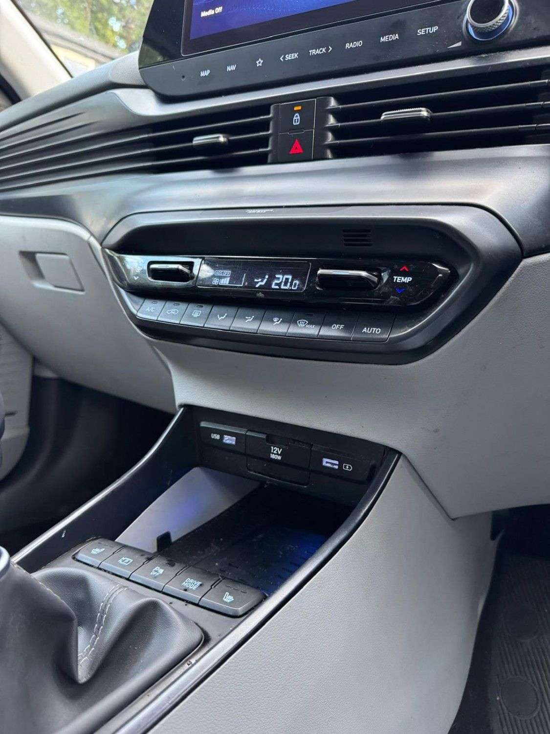 2024 HYUNDAI BAYON 2024 HYUNDAI BAYON