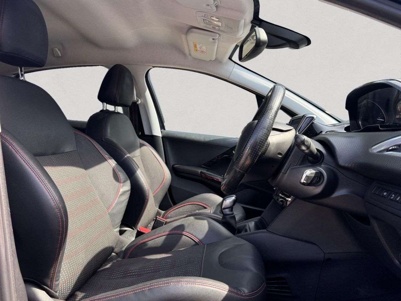 2017 PEUGEOT 208 2017 PEUGEOT 208