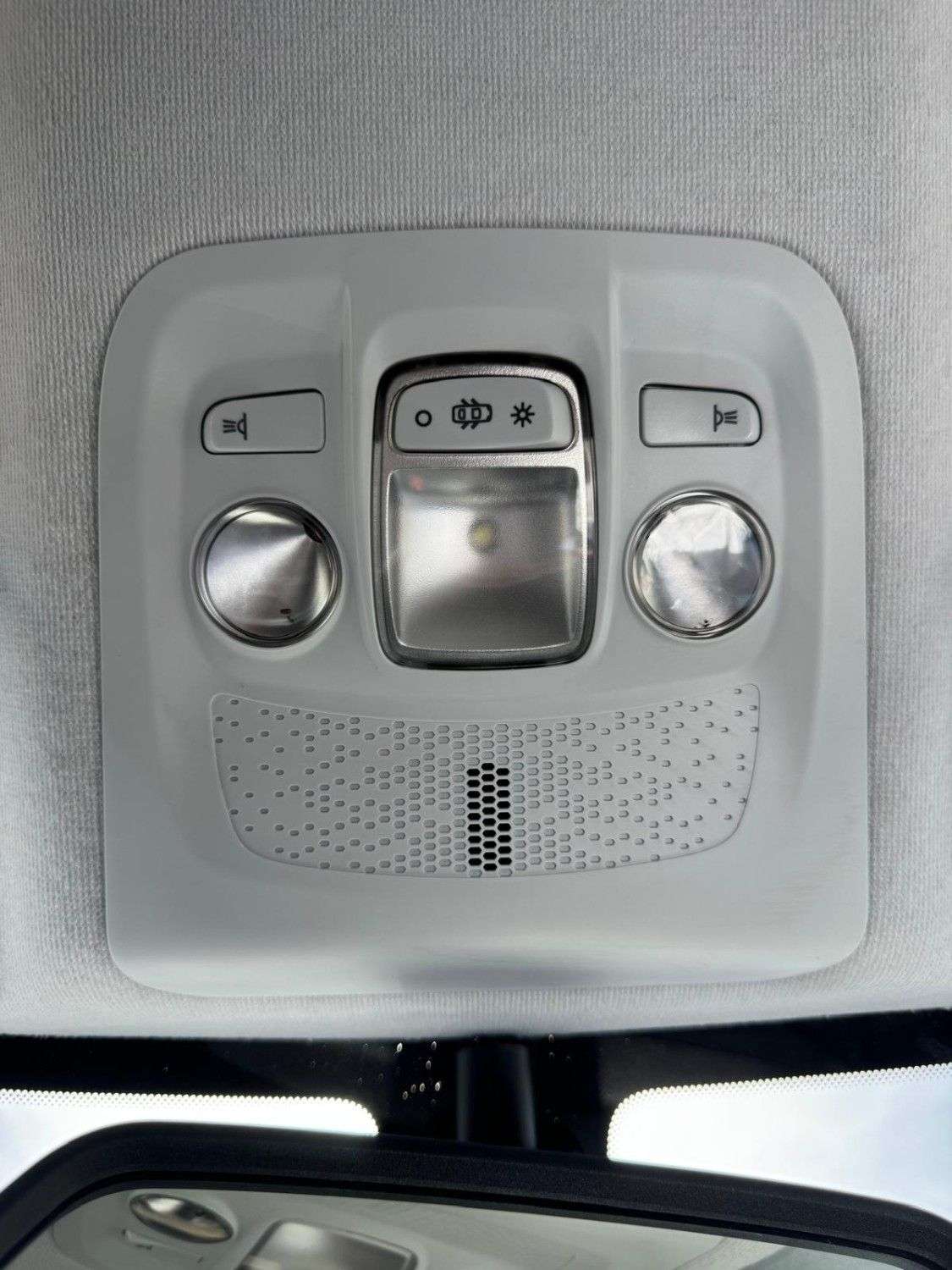 2017 PEUGEOT 208 2017 PEUGEOT 208