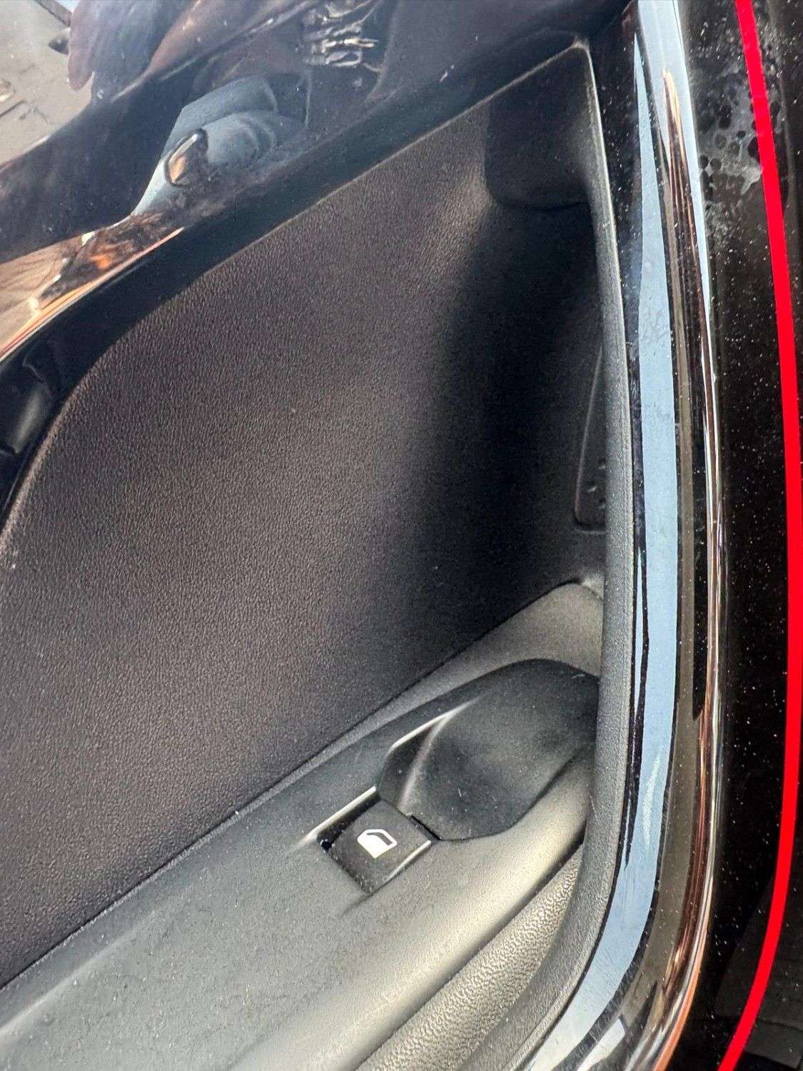 2017 PEUGEOT 208 2017 PEUGEOT 208