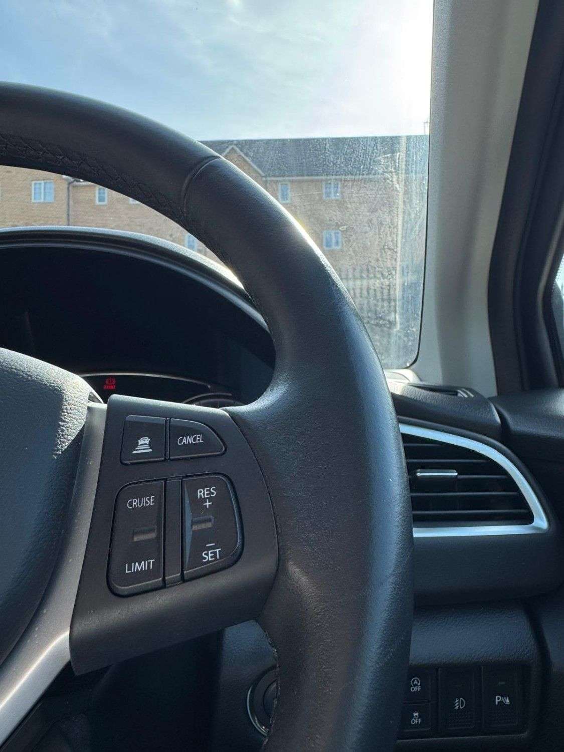 2023 SUZUKI S-CROSS 2023 SUZUKI S-CROSS