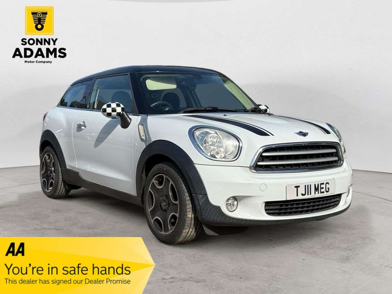 A 2013 MINI COOPER 1.6 Cooper SUV 3dr Petrol Manual Euro 5 (s/s) (122 ps) A 2013 MINI COOPER 1.6 Cooper SUV 3dr Petrol Manual Euro 5 (s/s) (122 ps)