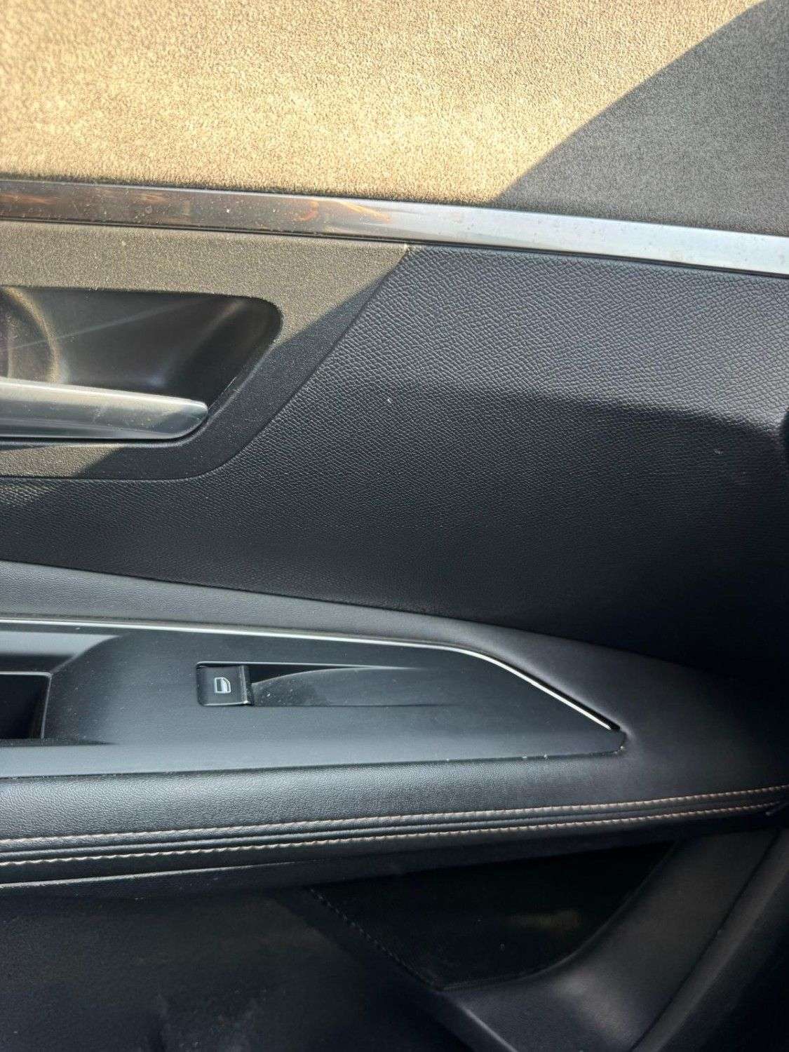 2021 PEUGEOT 3008 2021 PEUGEOT 3008