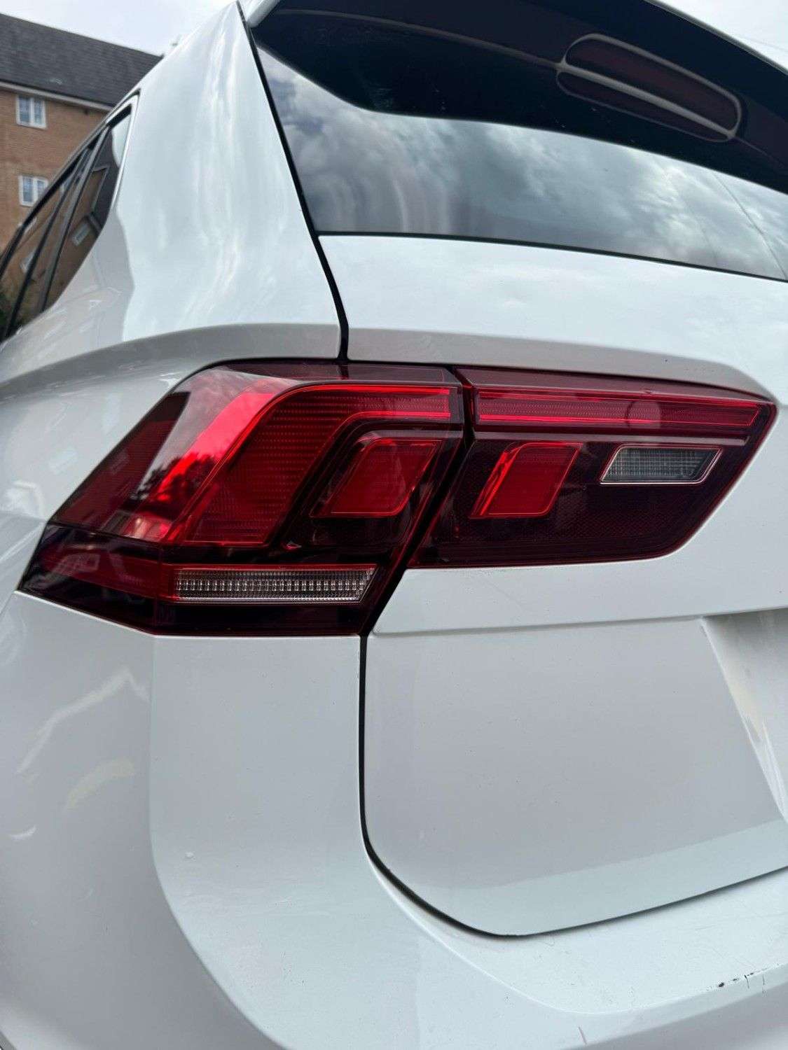 2021 VOLKSWAGEN TIGUAN 2021 VOLKSWAGEN TIGUAN