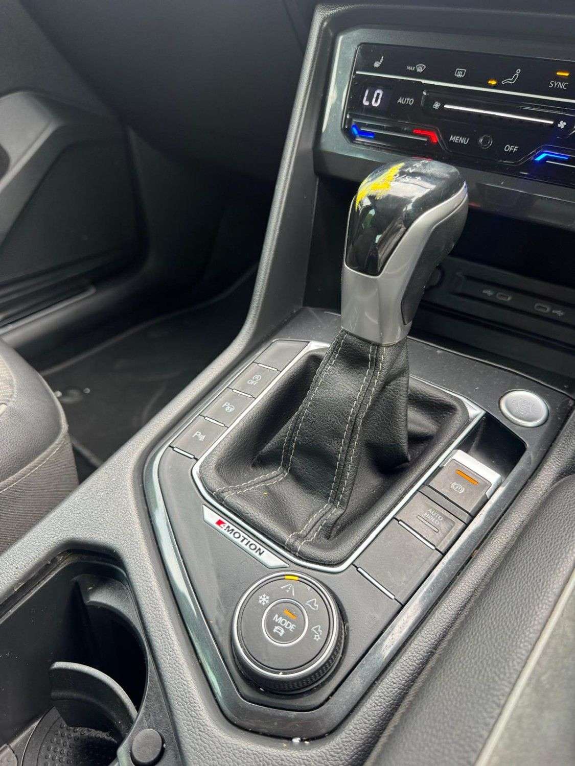 2021 VOLKSWAGEN TIGUAN 2021 VOLKSWAGEN TIGUAN