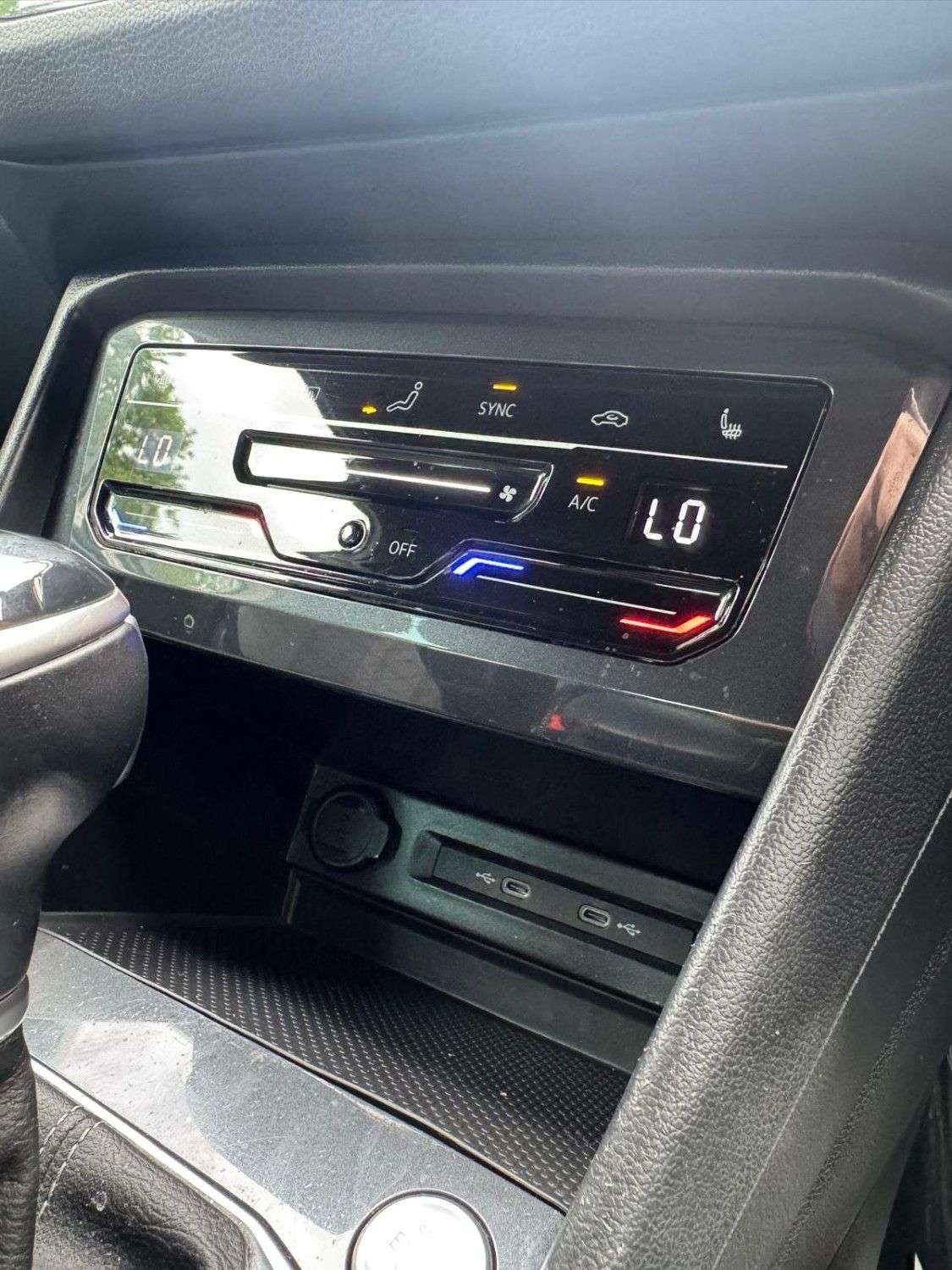 2021 VOLKSWAGEN TIGUAN 2021 VOLKSWAGEN TIGUAN