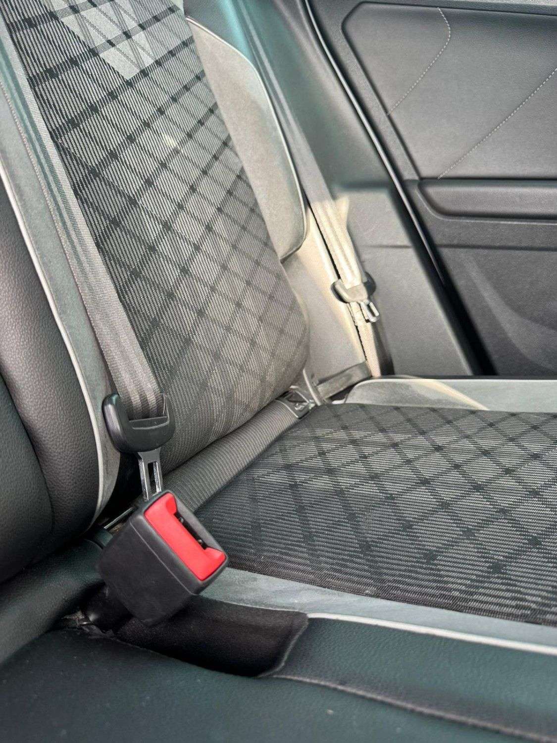 2021 VOLKSWAGEN TIGUAN 2021 VOLKSWAGEN TIGUAN