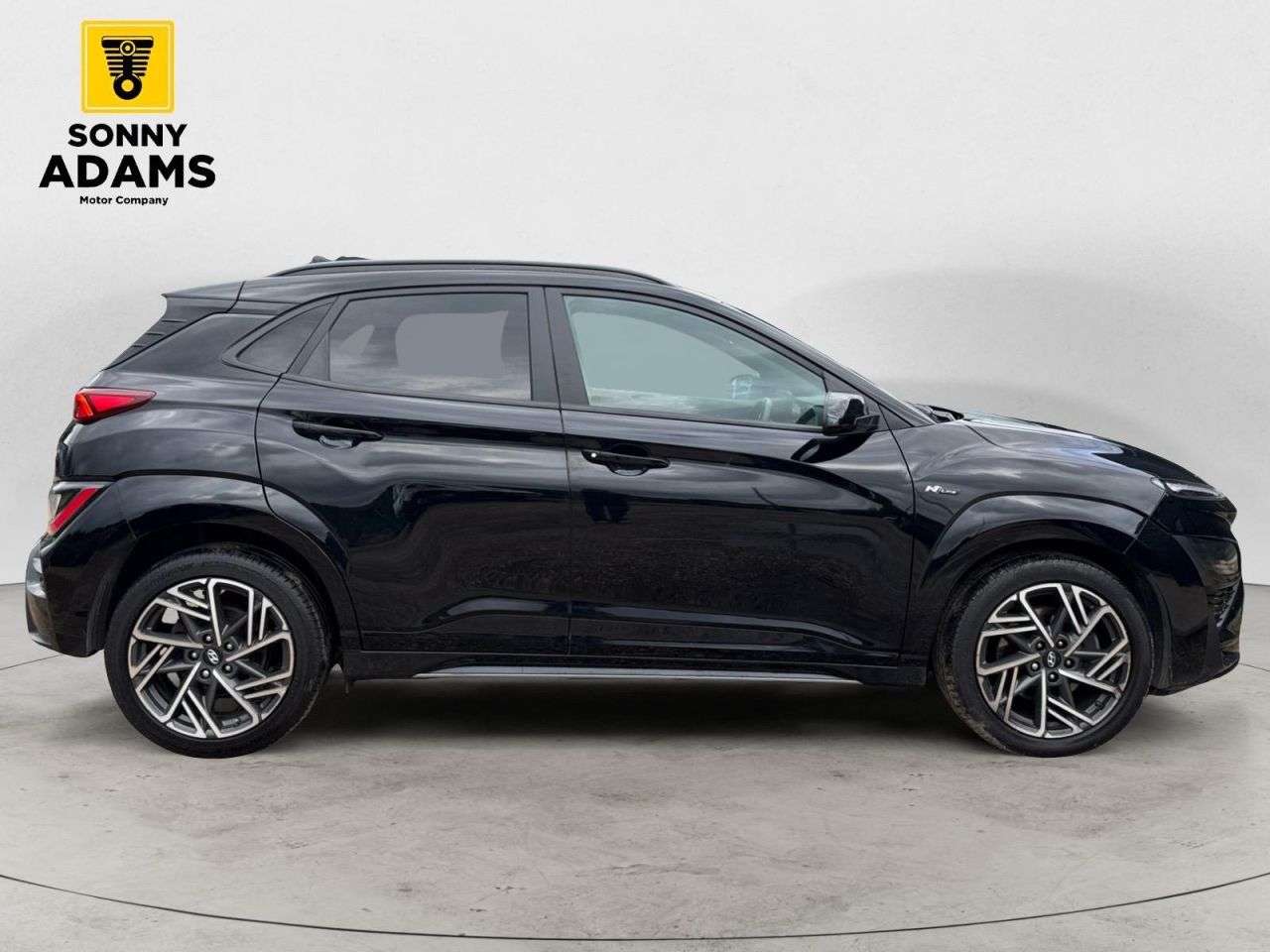 A 2023 HYUNDAI KONA 1.0 T-GDi MHEV N Line SUV 5dr Petrol Hybrid Manual Euro 6 (s/s) (120 ps) A 2023 HYUNDAI KONA 1.0 T-GDi MHEV N Line SUV 5dr Petrol Hybrid Manual Euro 6 (s/s) (120 ps)