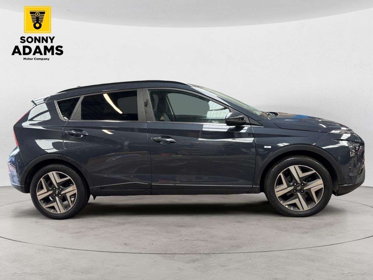 A 2024 HYUNDAI BAYON 1.0 T-GDi MHEV Ultimate SUV 5dr Petrol Hybrid DCT Euro 6 (s/s) (100 ps) A 2024 HYUNDAI BAYON 1.0 T-GDi MHEV Ultimate SUV 5dr Petrol Hybrid DCT Euro 6 (s/s) (100 ps)