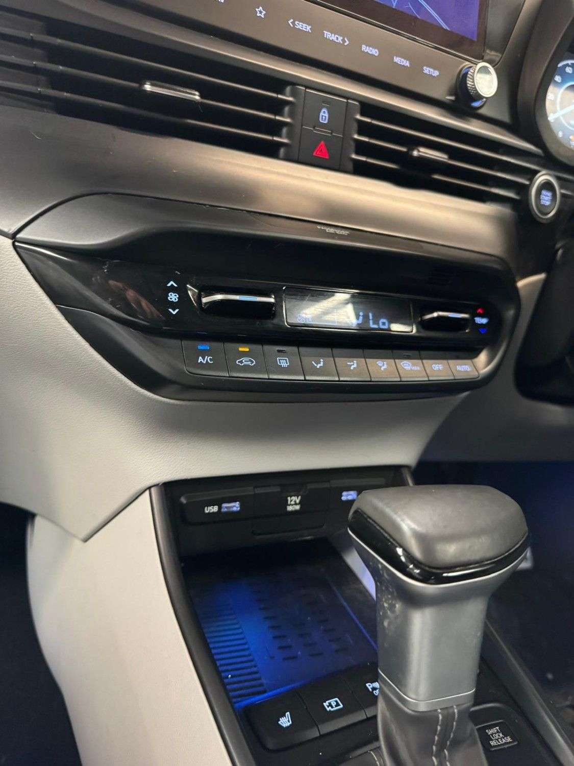 2024 HYUNDAI BAYON 2024 HYUNDAI BAYON