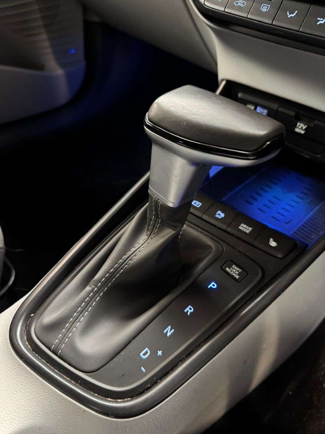 2024 HYUNDAI BAYON 2024 HYUNDAI BAYON