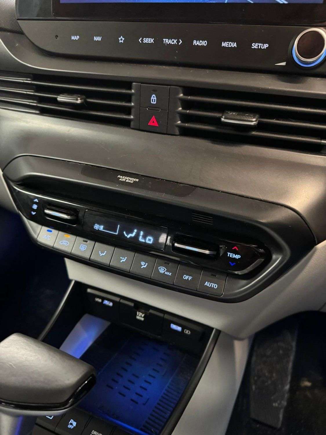 2024 HYUNDAI BAYON 2024 HYUNDAI BAYON