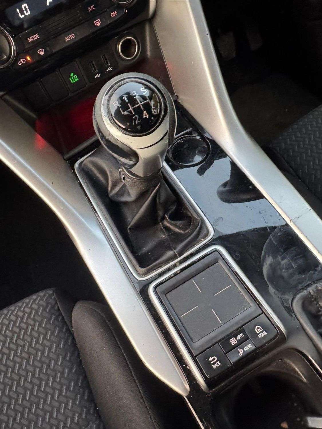 2018 MITSUBISHI ECLIPSE CROSS 2018 MITSUBISHI ECLIPSE CROSS