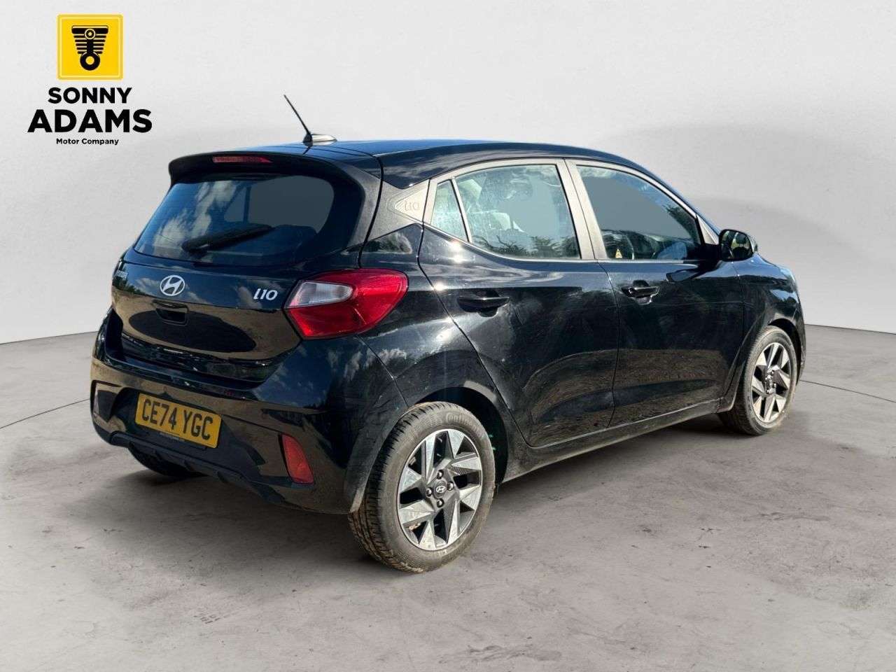 2024 HYUNDAI I10 2024 HYUNDAI I10