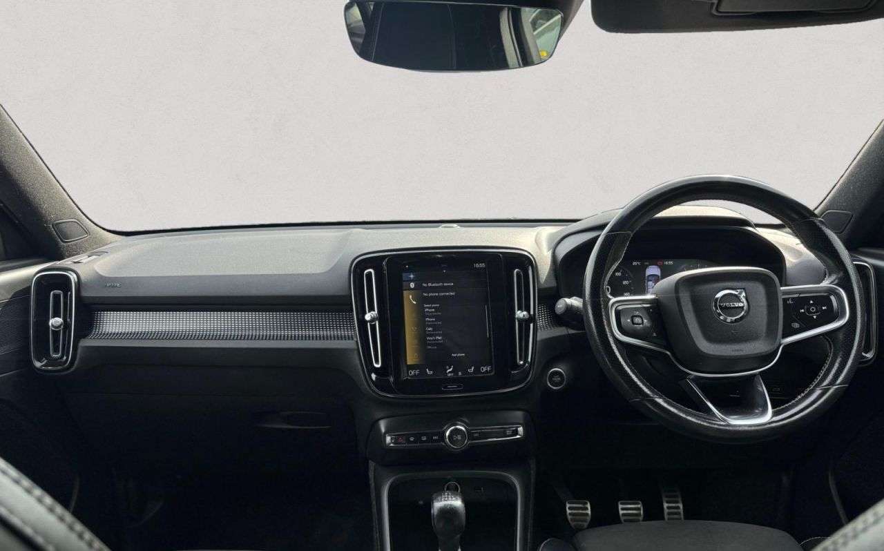 2021 VOLVO XC40 2021 VOLVO XC40