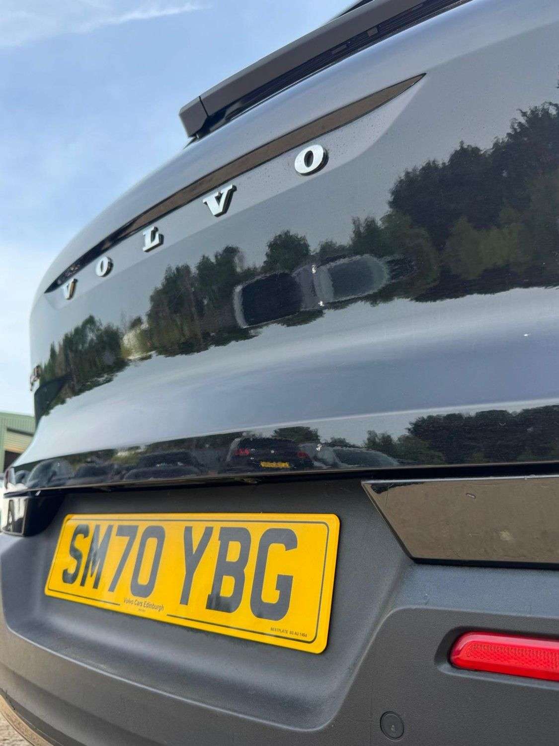 2021 VOLVO XC40 2021 VOLVO XC40