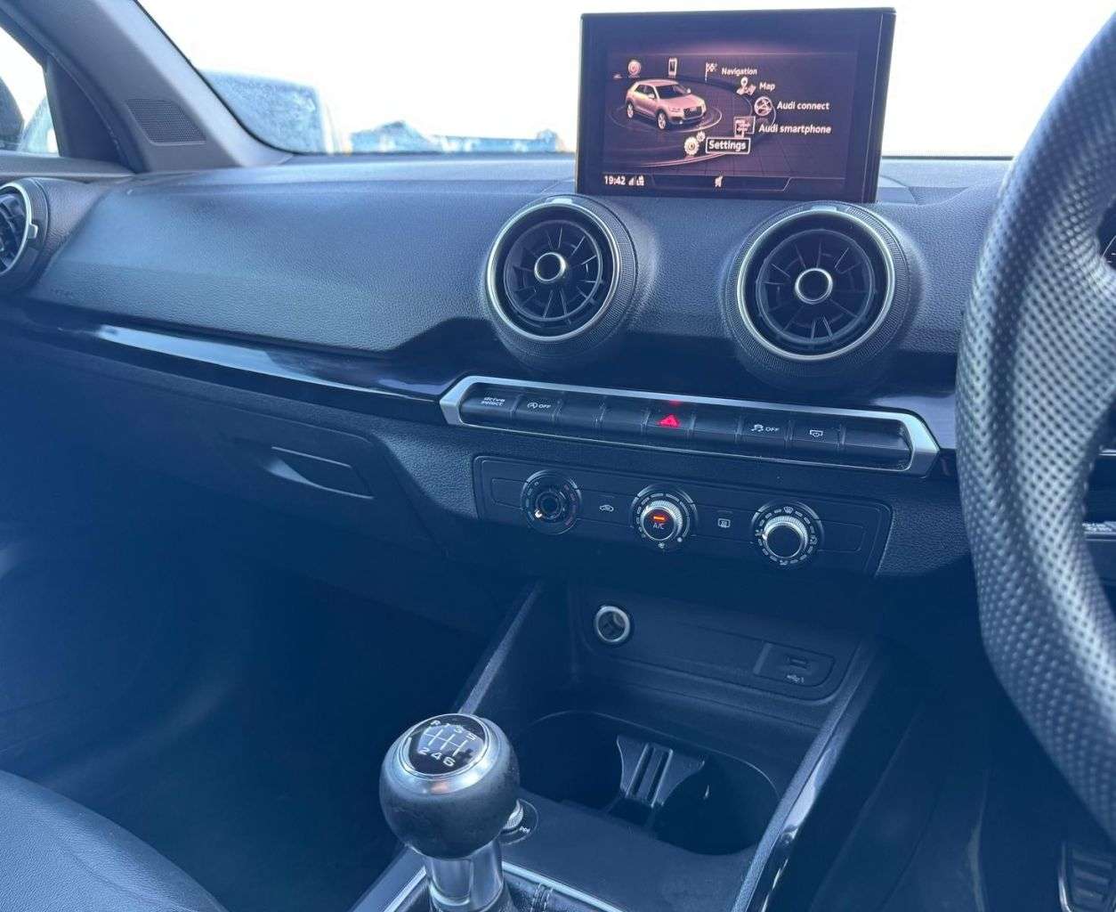2020 AUDI Q2 2020 AUDI Q2