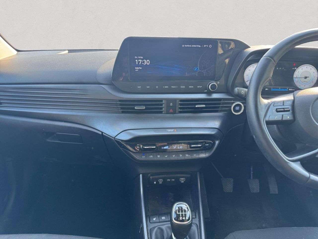 2024 HYUNDAI I20 2024 HYUNDAI I20