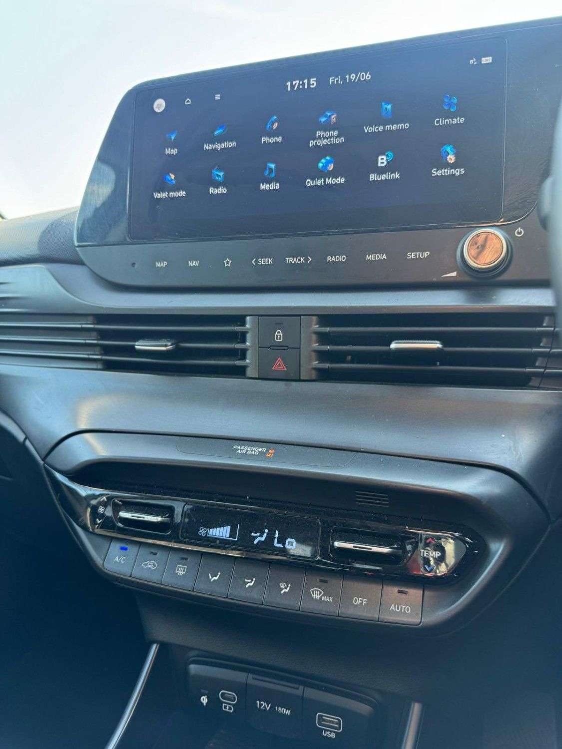 2024 HYUNDAI I20 2024 HYUNDAI I20