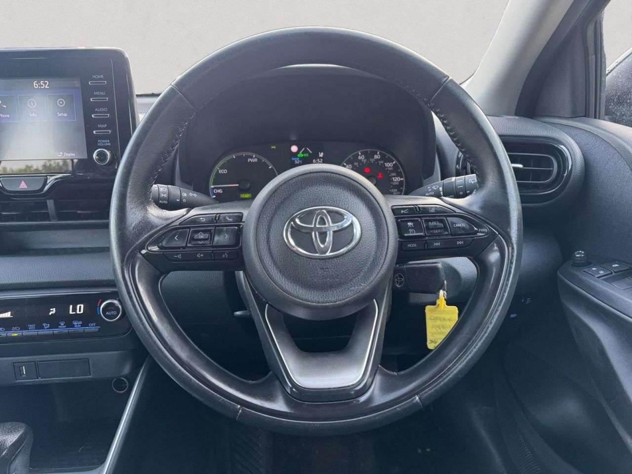2023 TOYOTA YARIS 2023 TOYOTA YARIS