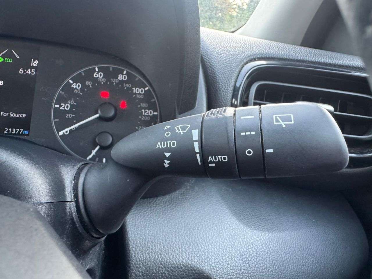 2023 TOYOTA YARIS 2023 TOYOTA YARIS