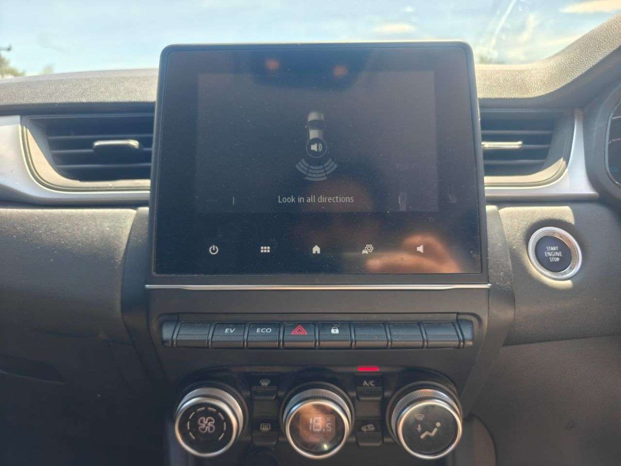 2023 RENAULT CAPTUR 2023 RENAULT CAPTUR