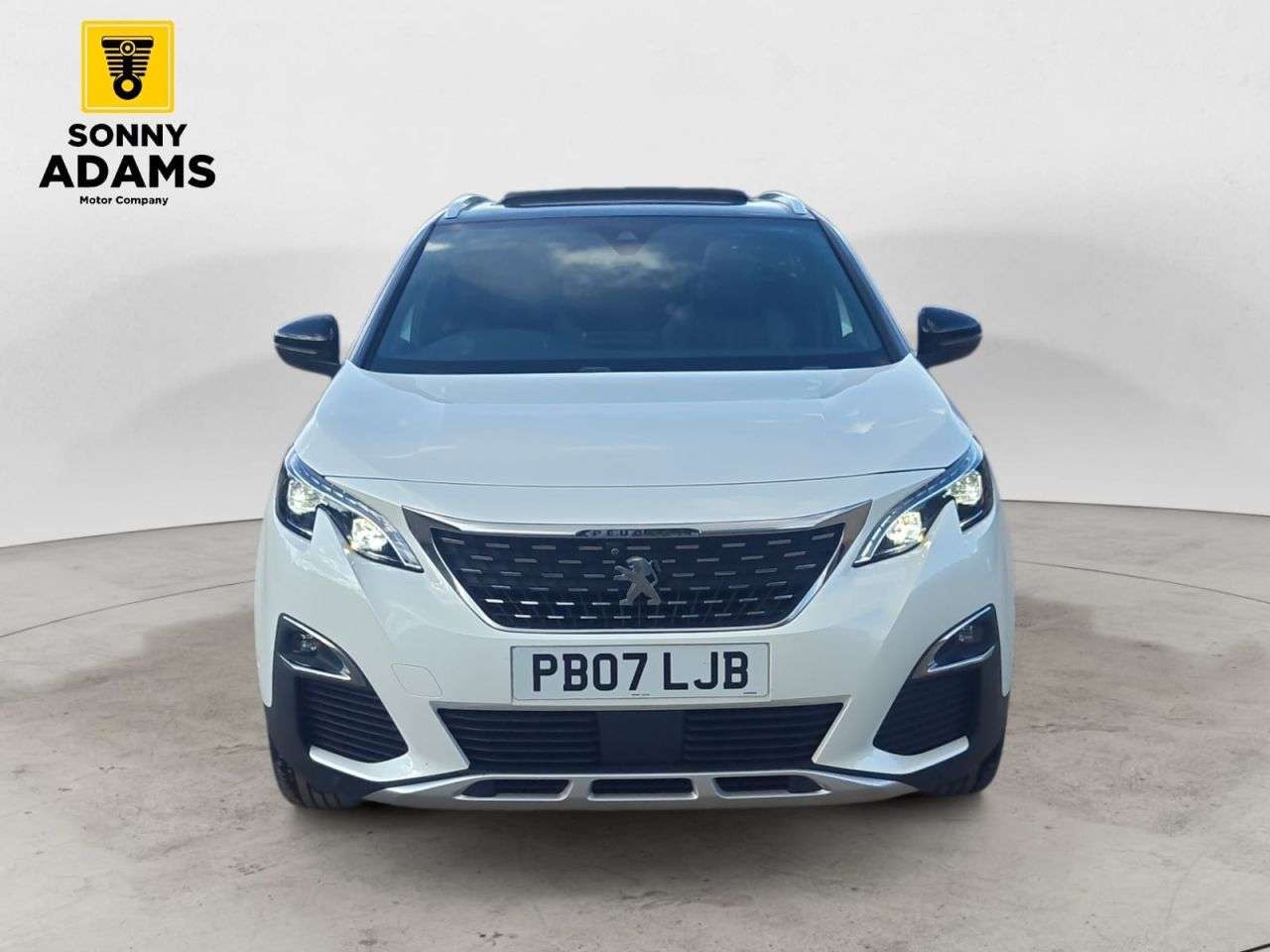 A 2018 PEUGEOT 3008 1.5 BlueHDi GT Line Premium SUV 5dr Diesel EAT Euro 6 (s/s) (130 ps) A 2018 PEUGEOT 3008 1.5 BlueHDi GT Line Premium SUV 5dr Diesel EAT Euro 6 (s/s) (130 ps)