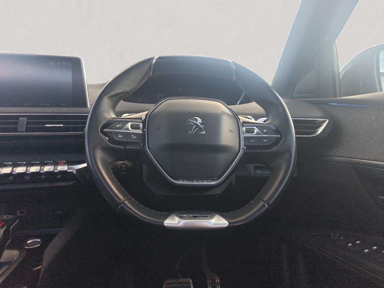 2018 PEUGEOT 3008 2018 PEUGEOT 3008