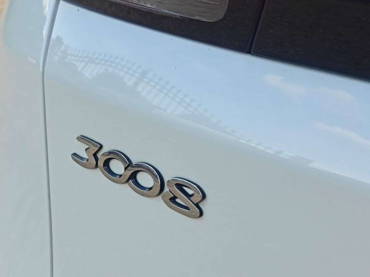 2018 PEUGEOT 3008 2018 PEUGEOT 3008