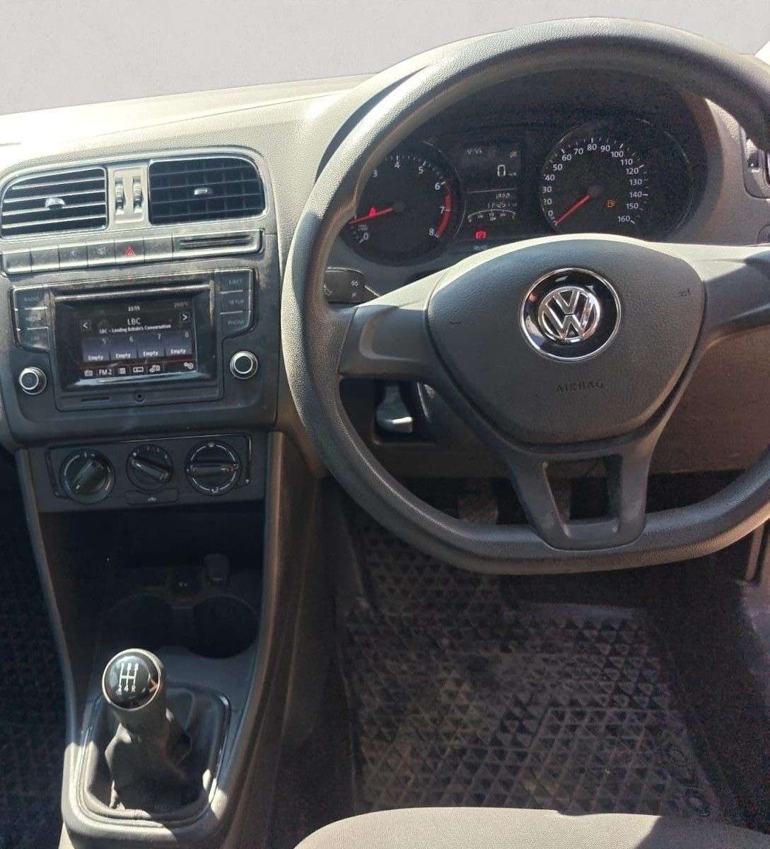 2015 VOLKSWAGEN POLO 2015 VOLKSWAGEN POLO