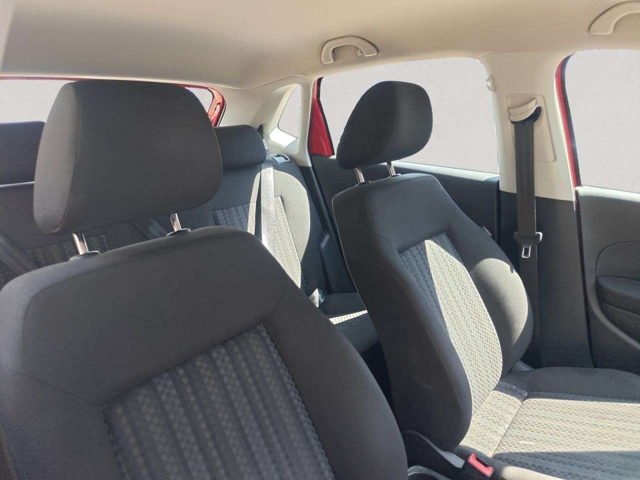 2015 VOLKSWAGEN POLO 2015 VOLKSWAGEN POLO