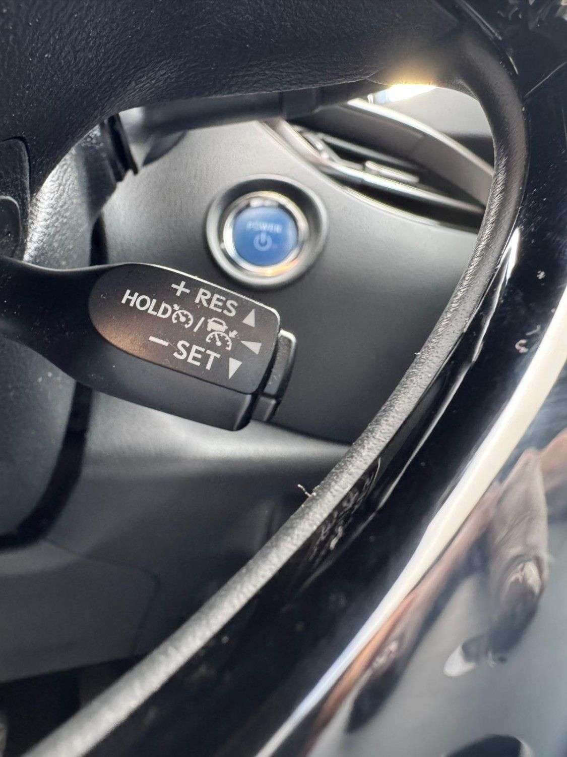 2023 TOYOTA C-HR 2023 TOYOTA C-HR