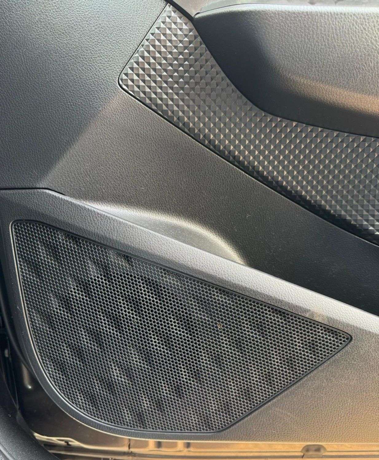 2023 TOYOTA C-HR 2023 TOYOTA C-HR