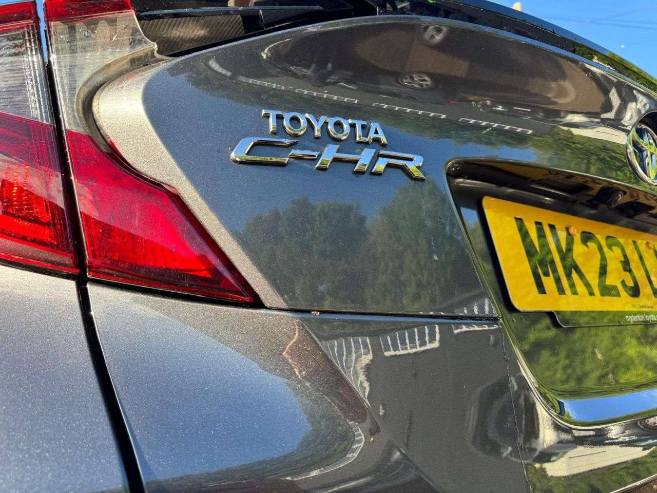 2023 TOYOTA C-HR 2023 TOYOTA C-HR