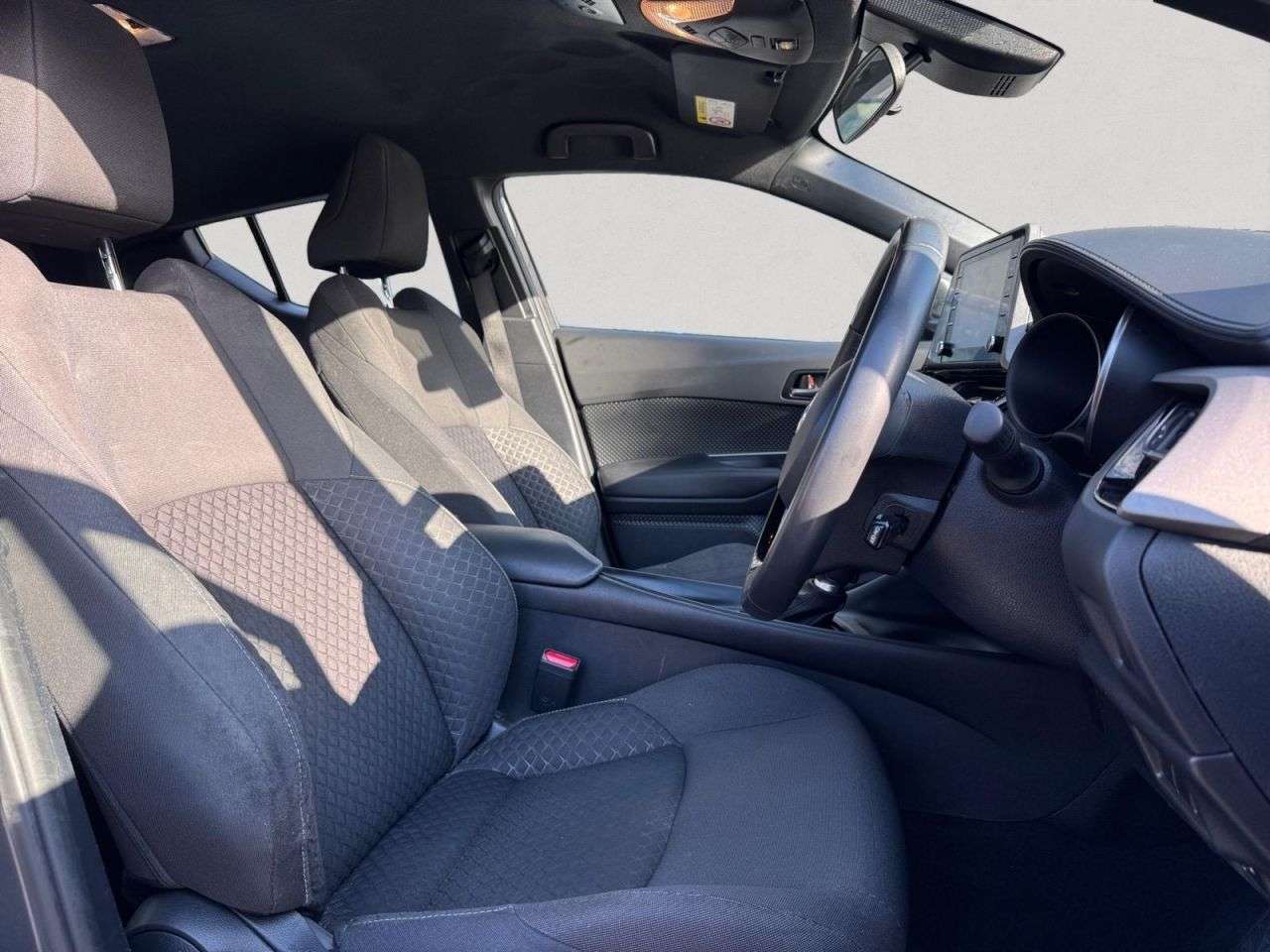 2023 TOYOTA C-HR 2023 TOYOTA C-HR