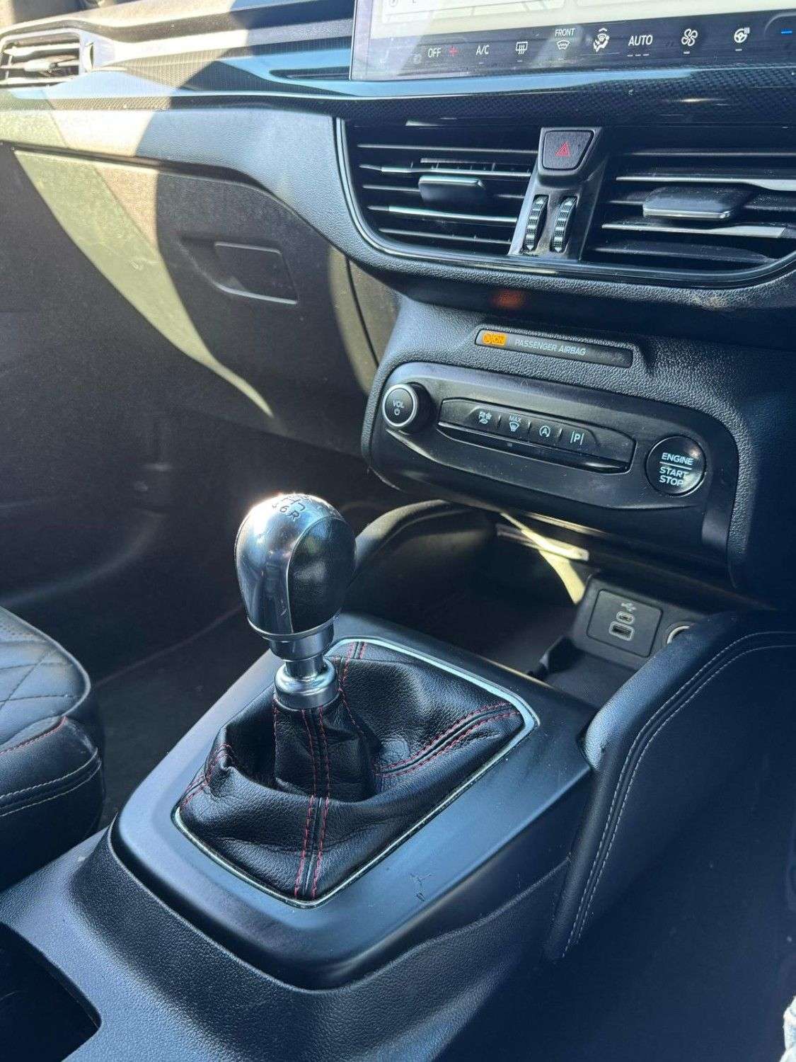 2022 FORD FOCUS 2022 FORD FOCUS