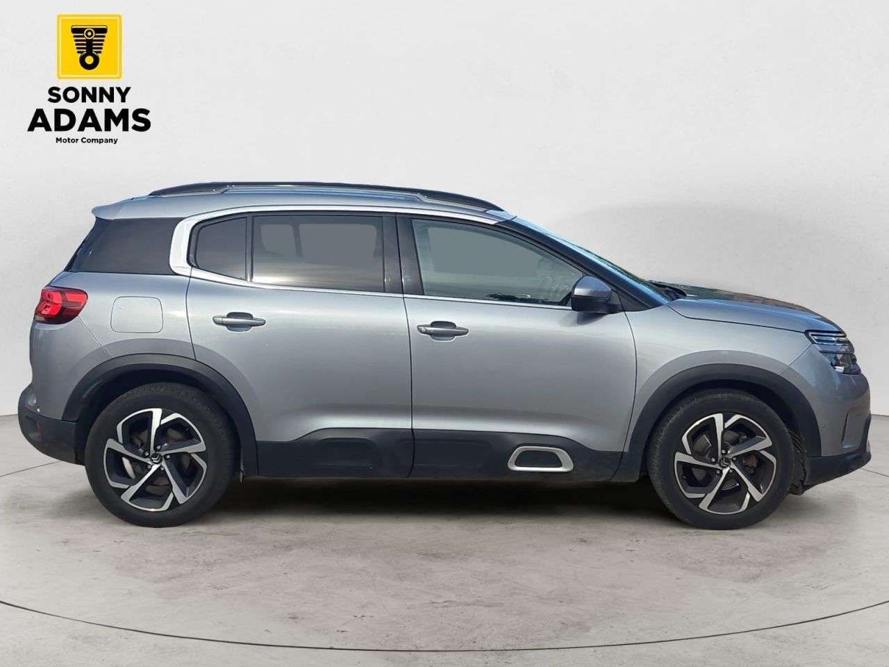 A 2020 CITROEN C5 AIRCROSS 1.5 BlueHDi Flair SUV 5dr Diesel Manual Euro 6 (s/s) (130 ps) A 2020 CITROEN C5 AIRCROSS 1.5 BlueHDi Flair SUV 5dr Diesel Manual Euro 6 (s/s) (130 ps)
