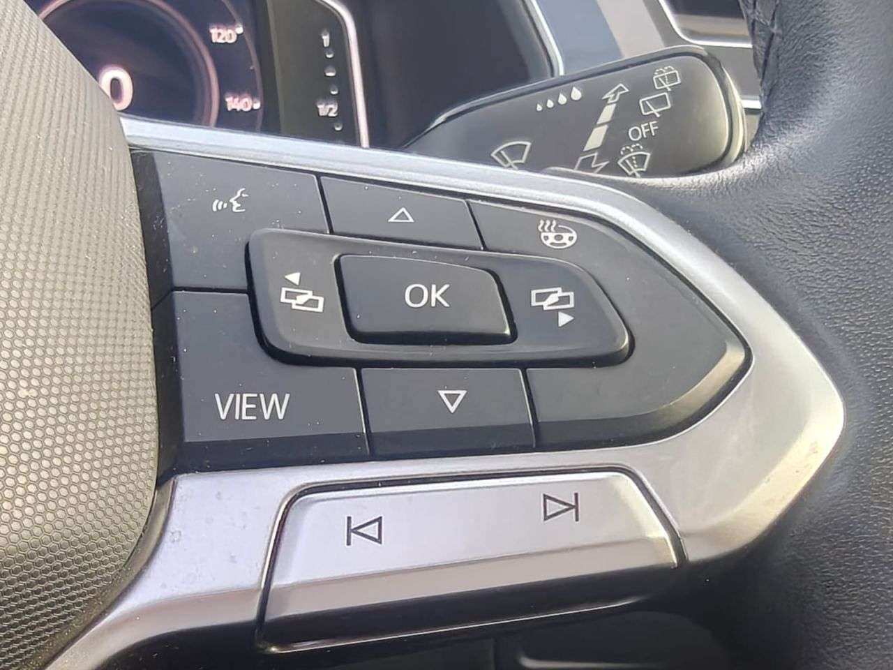 2020 VOLKSWAGEN TIGUAN 2020 VOLKSWAGEN TIGUAN
