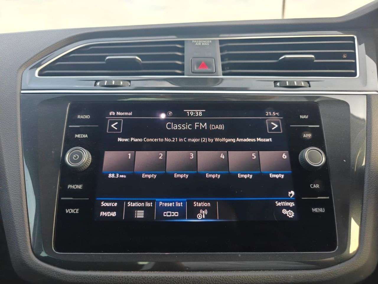 2020 VOLKSWAGEN TIGUAN 2020 VOLKSWAGEN TIGUAN