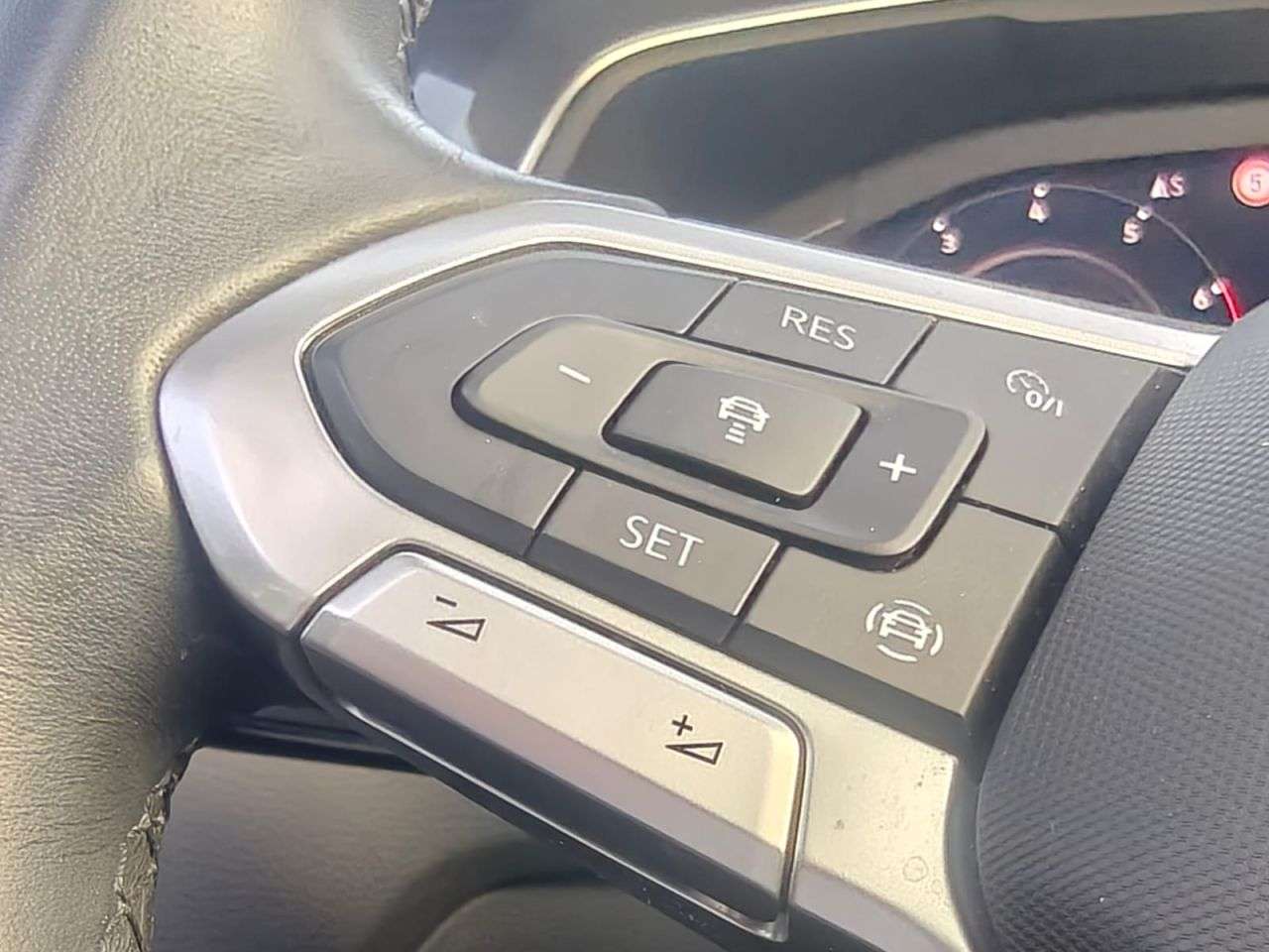2020 VOLKSWAGEN TIGUAN 2020 VOLKSWAGEN TIGUAN