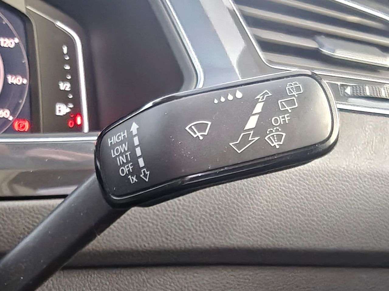 2020 VOLKSWAGEN TIGUAN 2020 VOLKSWAGEN TIGUAN