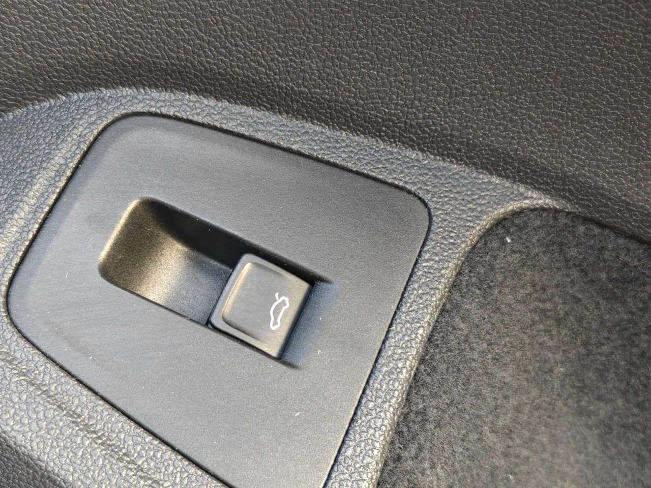 2020 VOLKSWAGEN TIGUAN 2020 VOLKSWAGEN TIGUAN